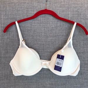 NWT Pepper All You Bra Classic 36B. Color: White Smoke.